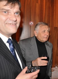 Botschafter SE Dr. Rudolf Jindrak, Regisseur und Oscarpreisträger Jiri Menzel, 15.03.2010
